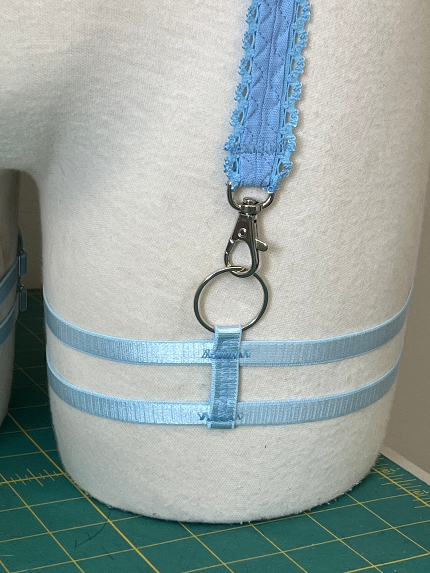 "Lara" Thigh Garters