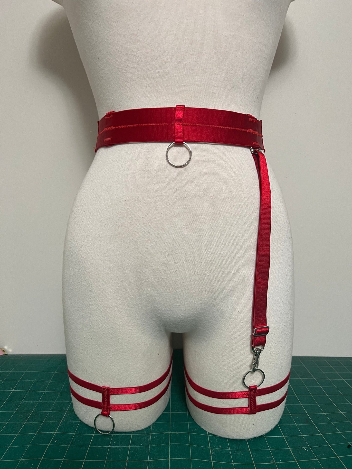 "Lara" Thigh Garters