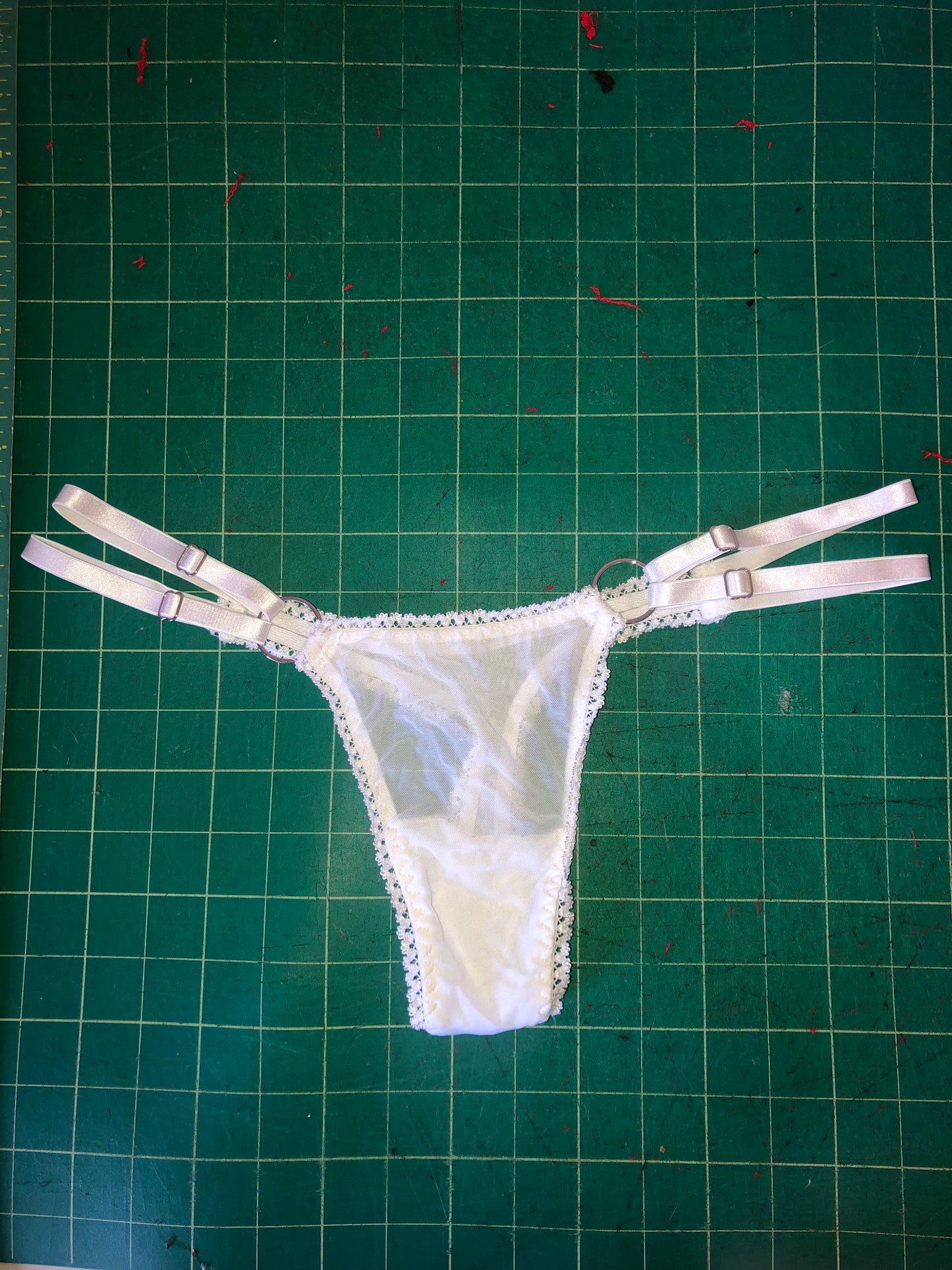 M “Noelia” Thong (Mesh)
